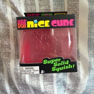 NeeDoh Nice Cube Super Solid Squish - Pink